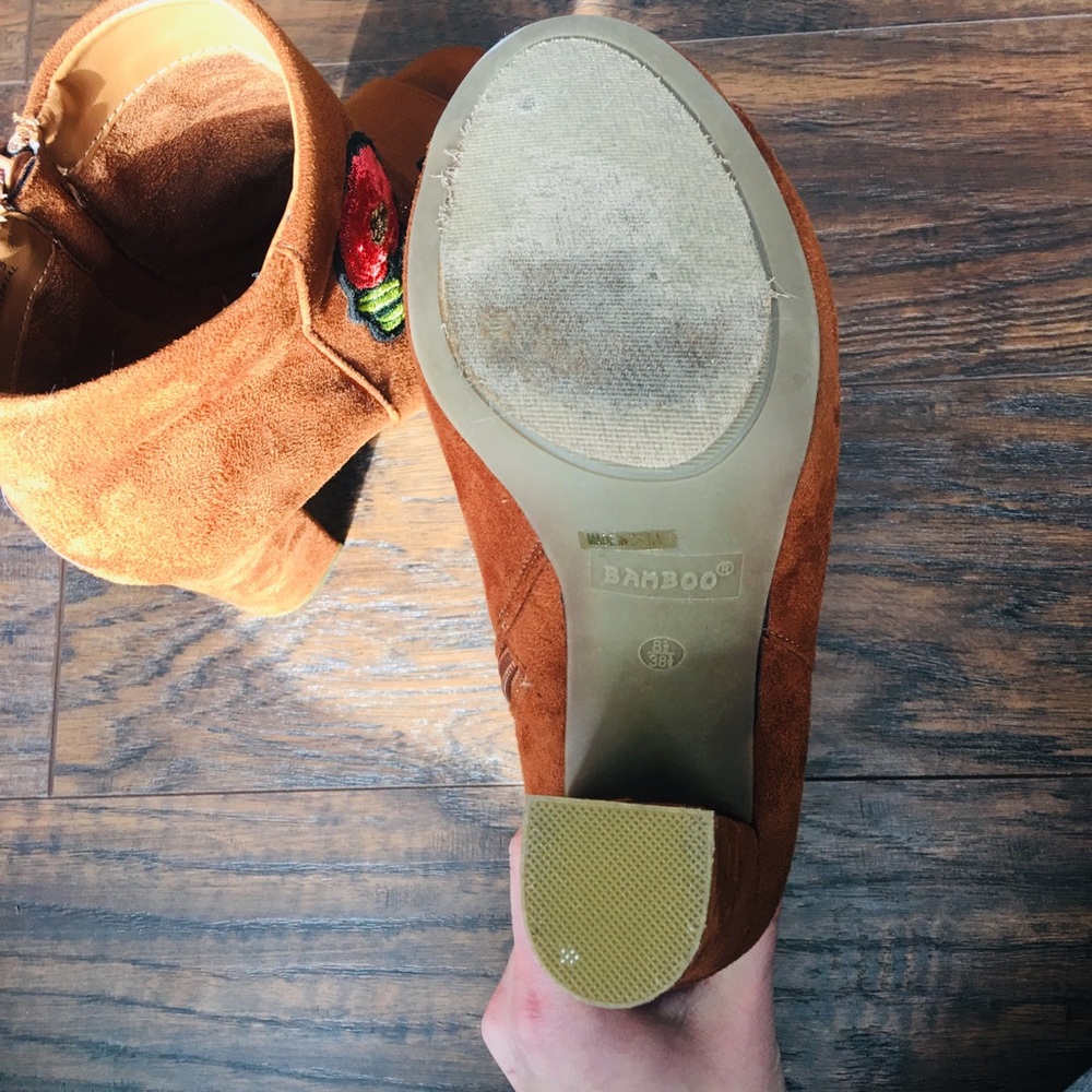 Chestnut Floral Peep toe booties - Picture 4 of 4